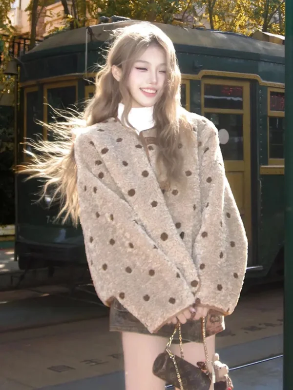 

Chic Korean Style Polka Dot Coffee Color Women's Fur Coat Autumn 2025 Fashionable Anti-Aging Beautiful High-End Short Outerwear