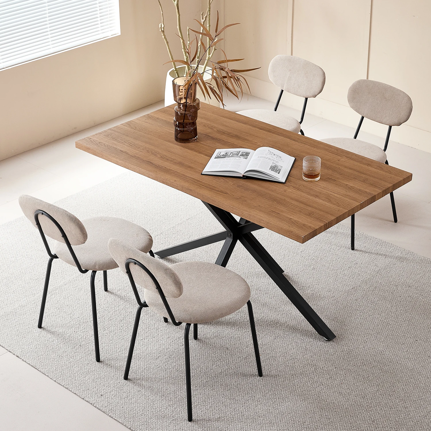 4/6-teiliges Esszimmerstuhl-Set, Hufeisen-Samtstoff, moderner gepolsterter Küchenstuhl mit Metallbeinen für Esszimmer, Küche – Detail 7