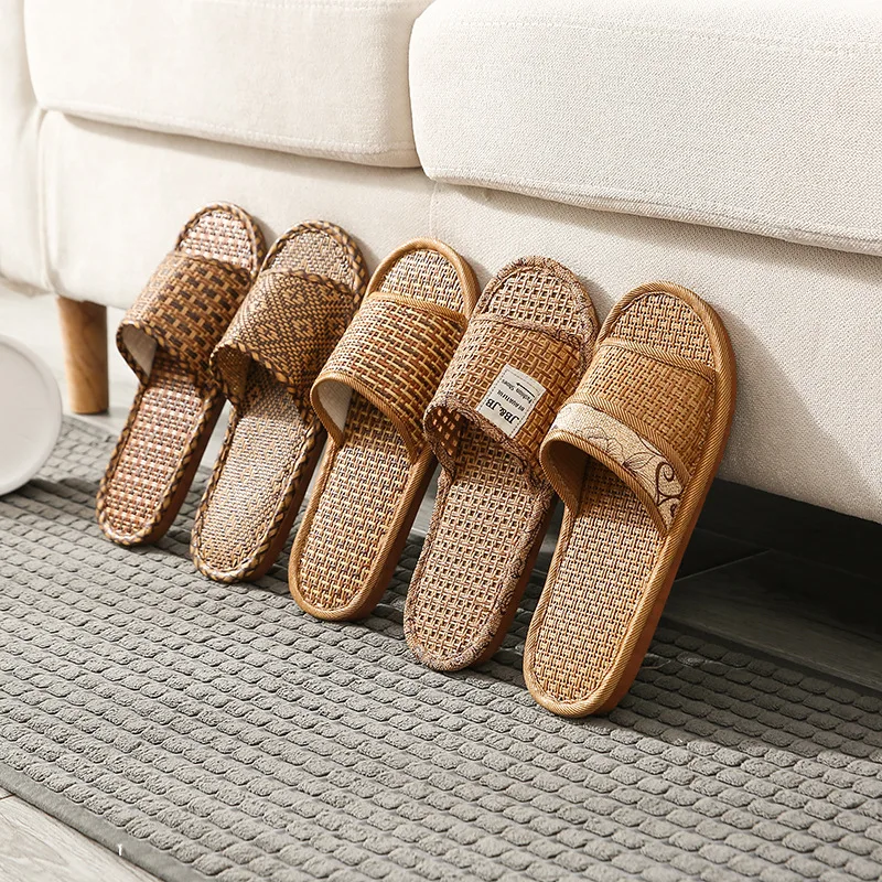 Woven rattan slippers straw woven home slippers for men and women summer sandals