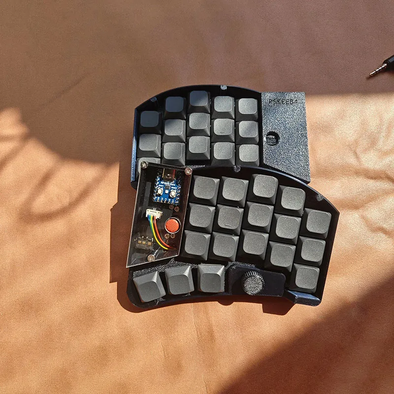 

Little Red Dot Mechanical Keyboard Low Profile Axis 36Keys Wired Portable Custom vial Hot Swap Ergonomic Gamer Foldable Keyboard