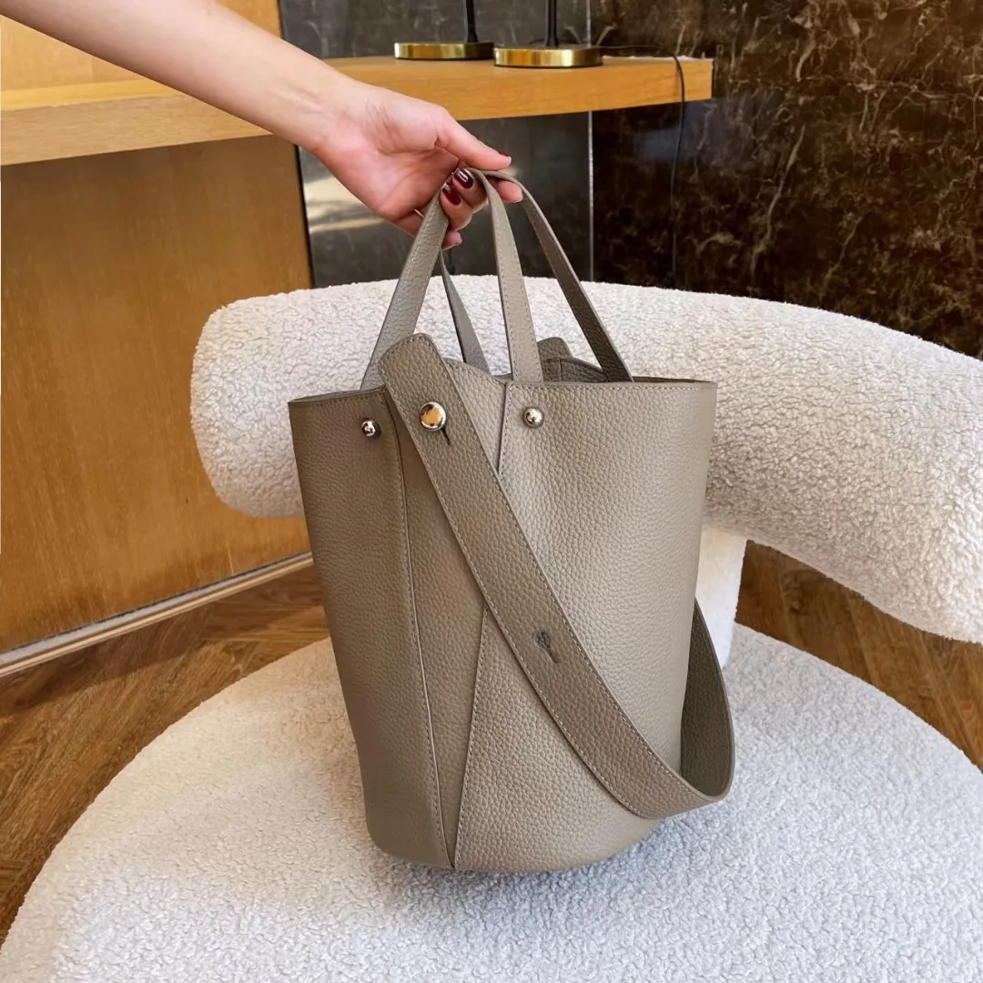 

Genuine Leather Women's Large Capacity Tote First Layer Cowhide Bucket Handheld Shoulder Crossbody Bag Luxury Top-handles