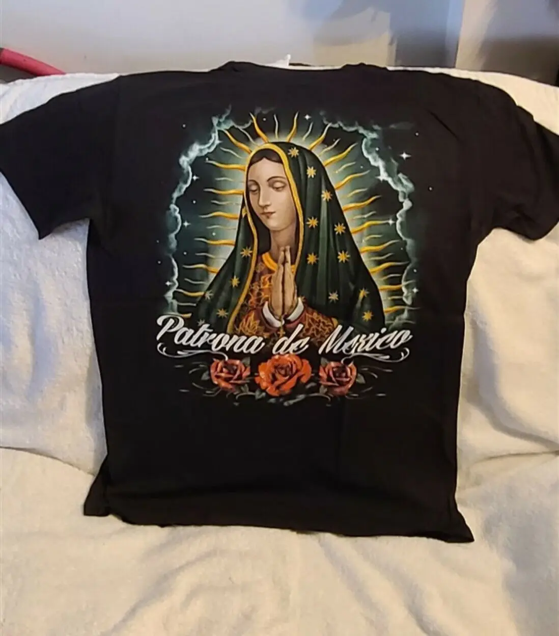 OUR LADY OF GUADALUPE PATRONA DE MEXICO ROSE ROSES FLOWER T-SHIRT