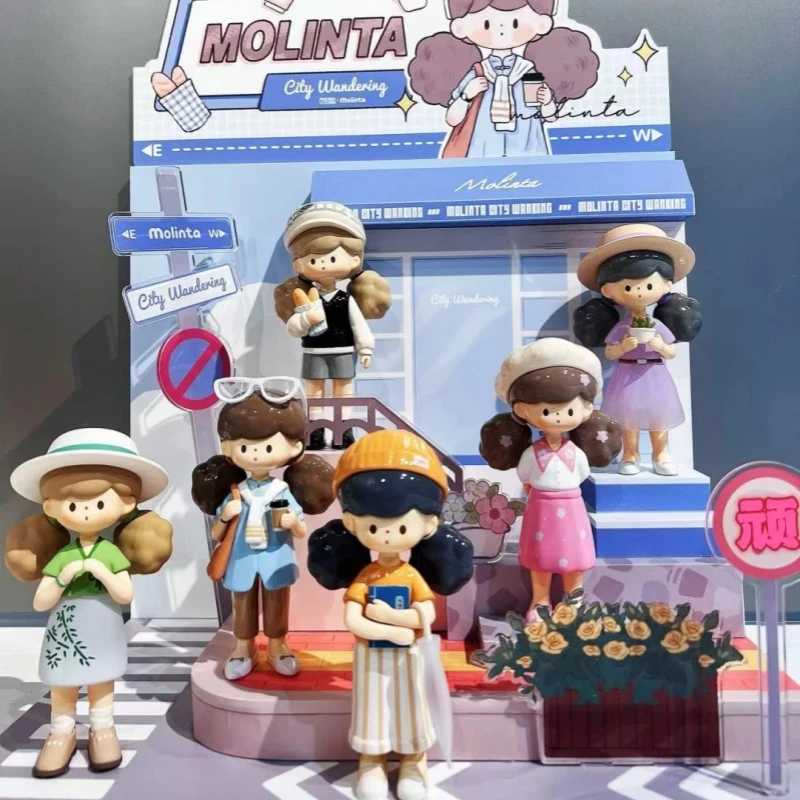 

Новое горячее оригинальное пятно Molinta V9 City Walk Series слепая коробка Mystery Box Модная игрушка Фигурка Модель Настольный орнамент Подарок на день рождения Игрушка