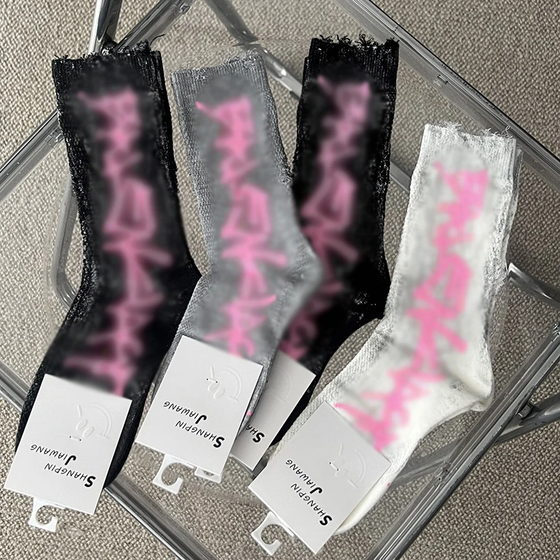 Letters Graffiti Tube Socks Women Cotton Female Mid Socks Autumn Winter Street Girls Socks Sports Absorbing High-quality 2024