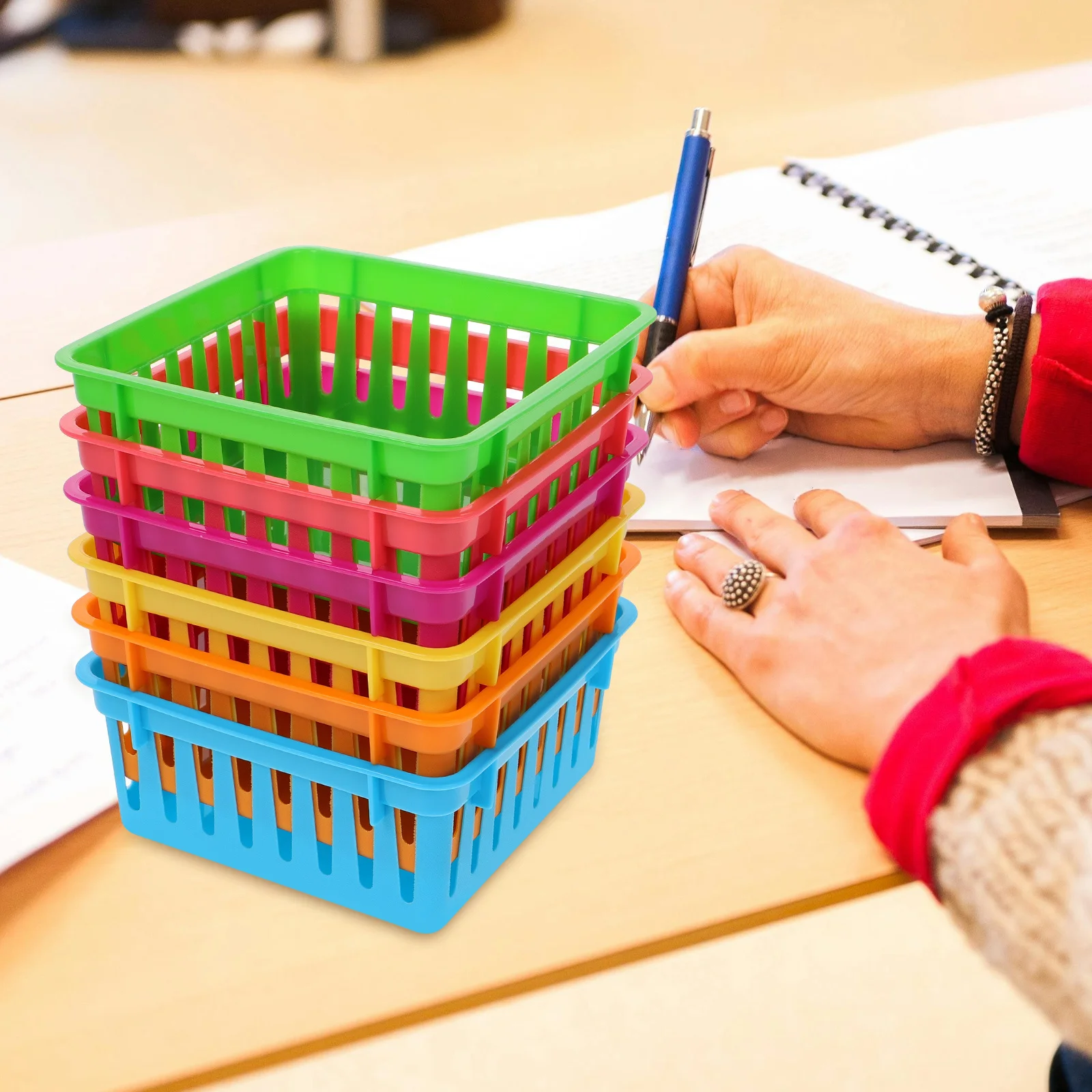 حاويات تنظيم الفصول الدراسية، سلال تخزين، منظمات مكتبية، درج القلم الرصاص، صواني العلبة البلاستيكية #4