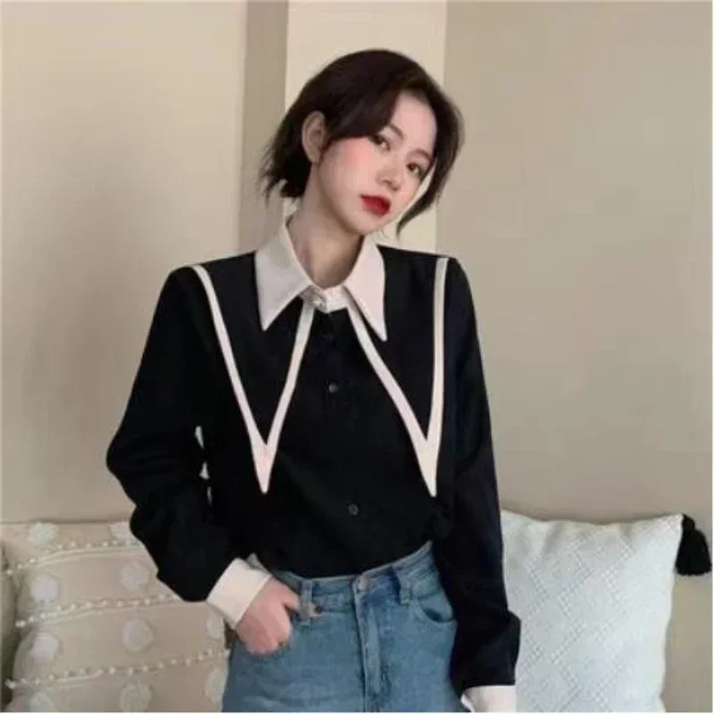 DAYIFUN Women's Patchwork Shirt Design French Ladies Bubble Sleeve Blouses Loose Peaked Collar Versatile Single Breasted Tops