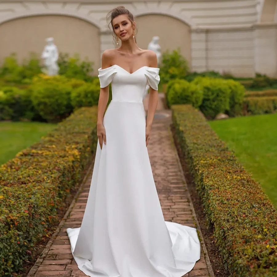 

Sweetheart Cap Sleeve Wedding Dresses A-Line Backless And Corset Designs Long Train Bridal Dresses