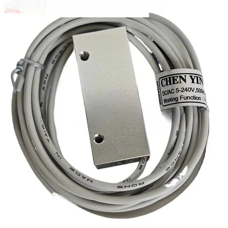 Taiwan Changhua Zhenrong Magnetic Spring Current Detector DG11D002 DG10DB02 01 DG10DA