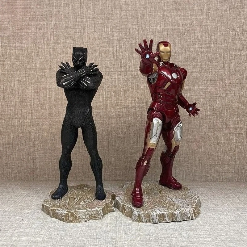 

22cm Marvel Avengers Movie Peripherals Iron Man Black Panther Action Figures Statue Model Collectibles Desk Decor Toy Gift
