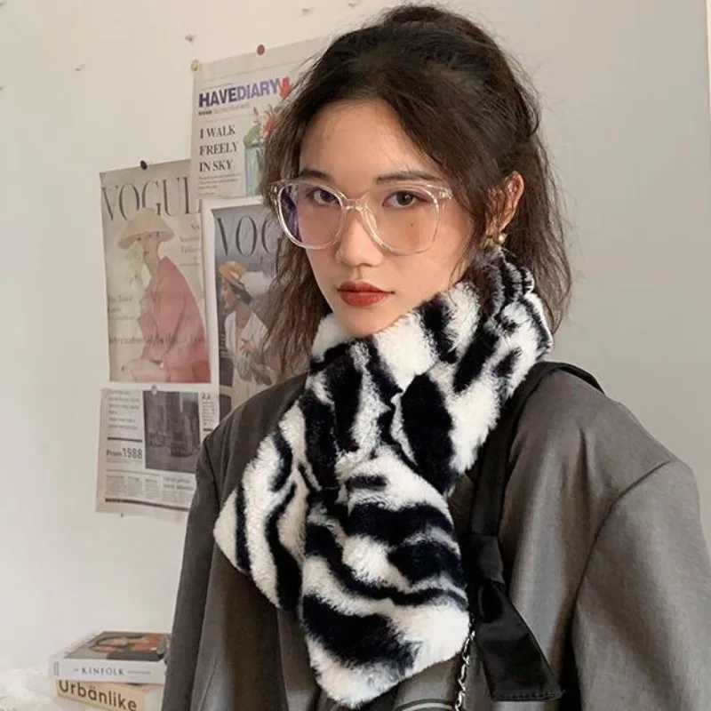 FANAN New Imitation Rabbit Fur Women Scarf Elegant All-Match Hair-Resistant Skin-Friendly Cold-Resistant Warm Striped Scarf