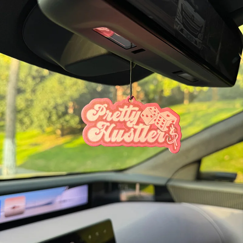 Geschenk für eine Freundin ode – Car Accessories Juicy Couture Bewertung und Preis