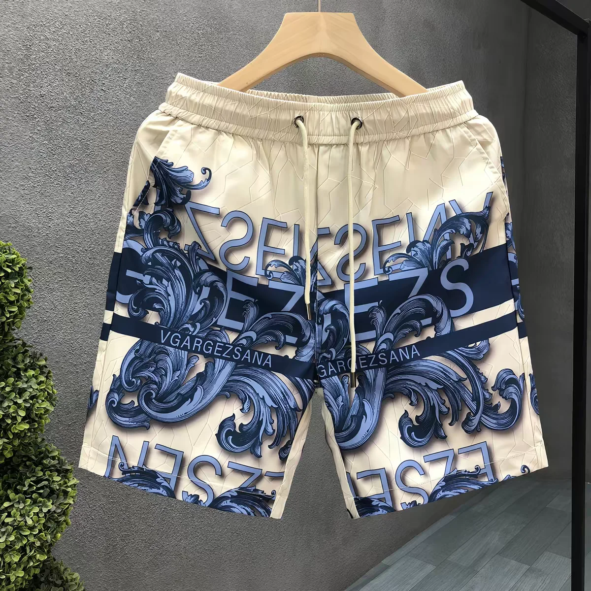 

Baroque Pattern Mediterranean Style Street Trendy Men's Casual Shorts Summer Quick-drying Lightweight Beach Shorts Moto Shorts