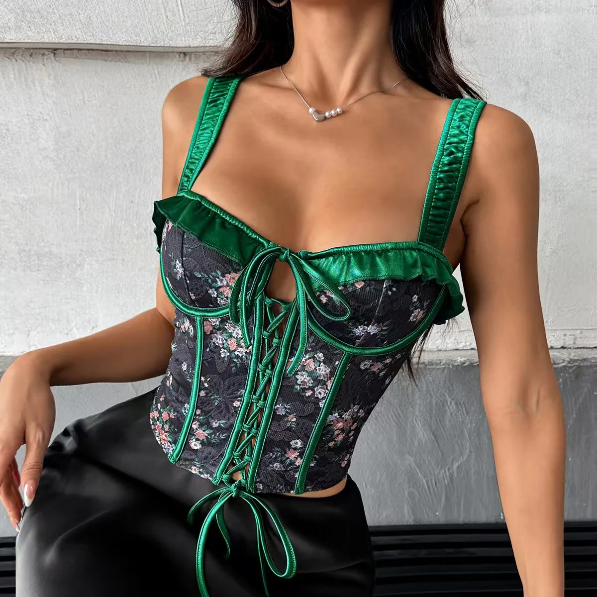 

French palace style lace print tied high-end fashion bra, retro women's high-end elegant temperament fishbone bra