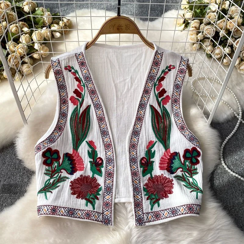 Retro Temperament V-neck Embroidered Vest Women's Chinese Style Sleeveless Jacket Vest Casual Seaside Vacation Top Outerwear