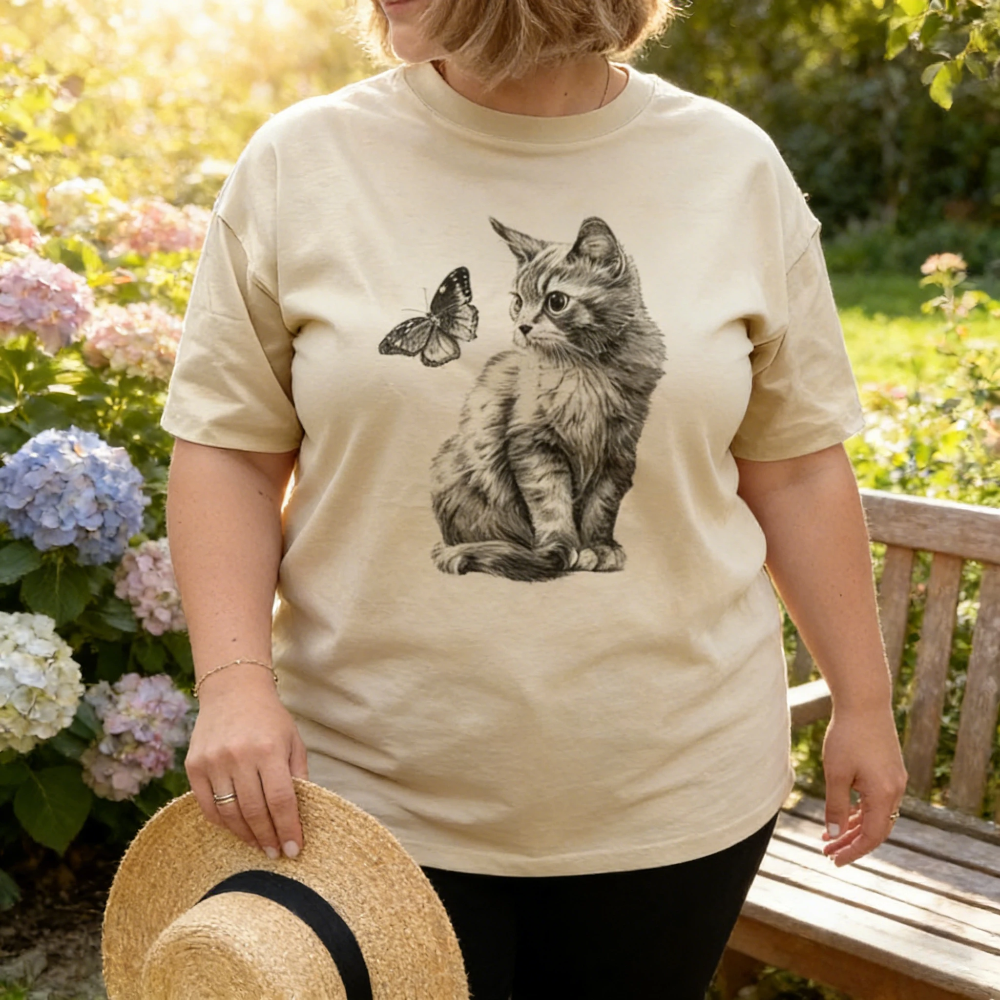 Plus Size Women T-shirt Cute Kitten Butterfly Graphic Tops Tee Aesthetic Loose Cotton Shirt Cottagecore 90s Retro Female Tshirts