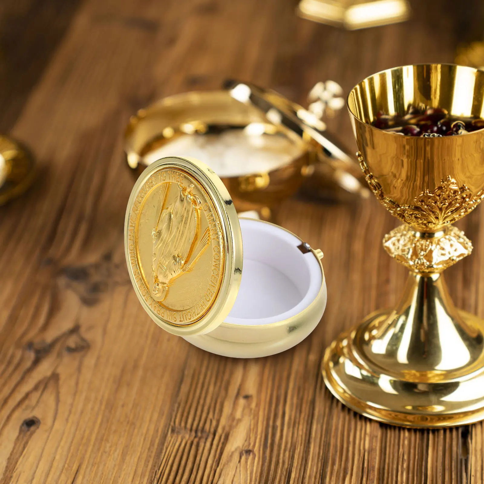 

Stylish Jewelry Boxes for Women Mini Container Zinc Alloy Retro Case