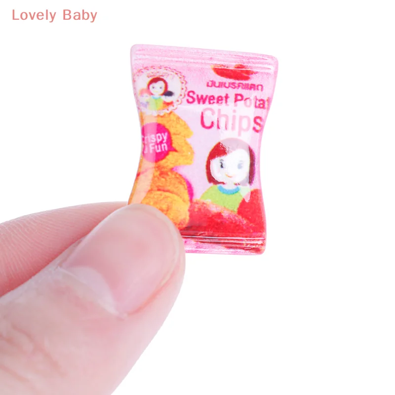 【BBS-7】10pcs/set Dollhouse Miniature Kitchen Food Potato Chips DIY Pretend Play Dollhouse Toys Color Random