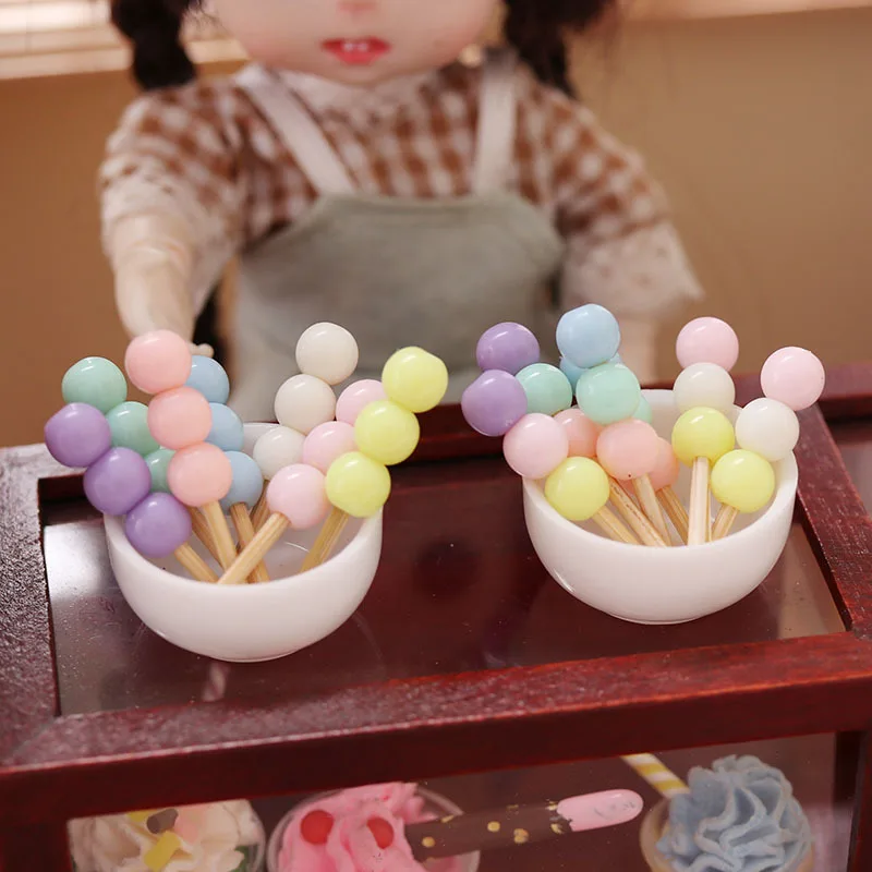1:12 محاكاة مصاصة الغذاء مصغرة لزجة كرة الأرز دمية تاكوياكي كاو نيو كعكة الأرز سيخ BJD بيت الدمية الملحقات