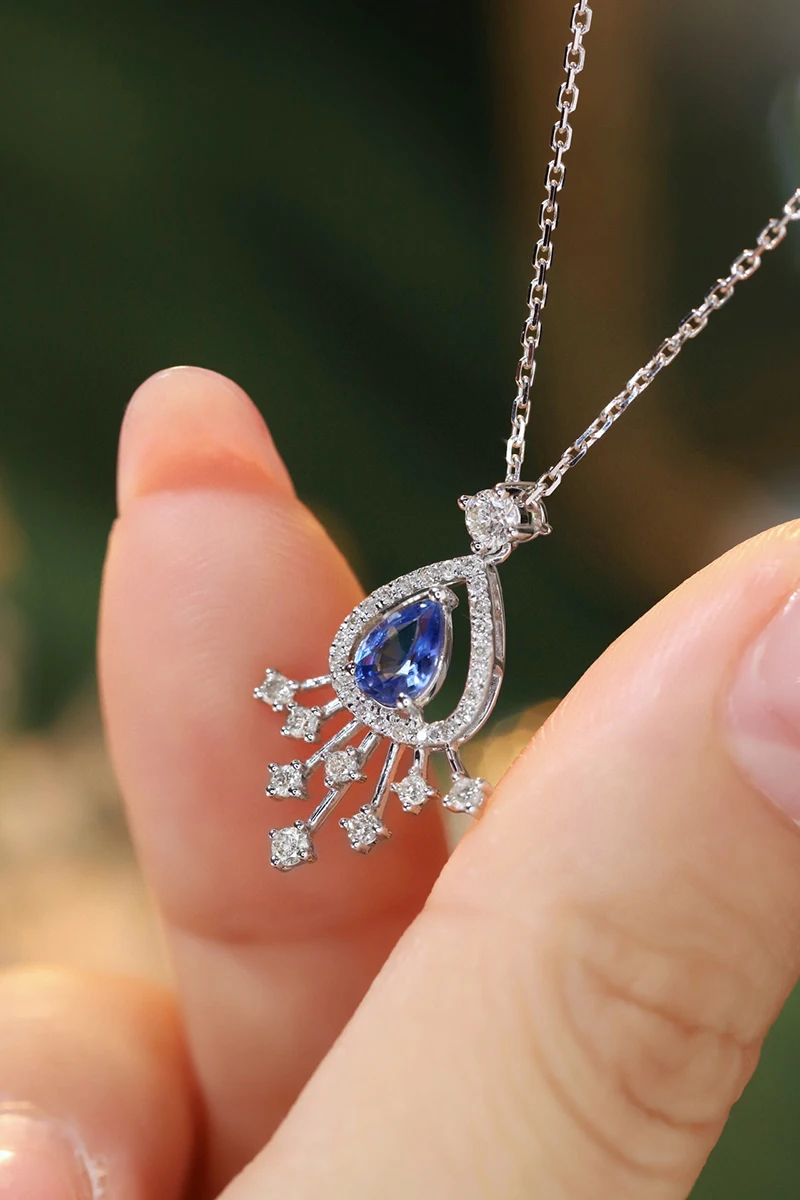 KUGG 18K White Gold Necklace Romantic Style Shiny Diamond Natural Sapphire Pendant Necklace for Women High Engagement Jewelry