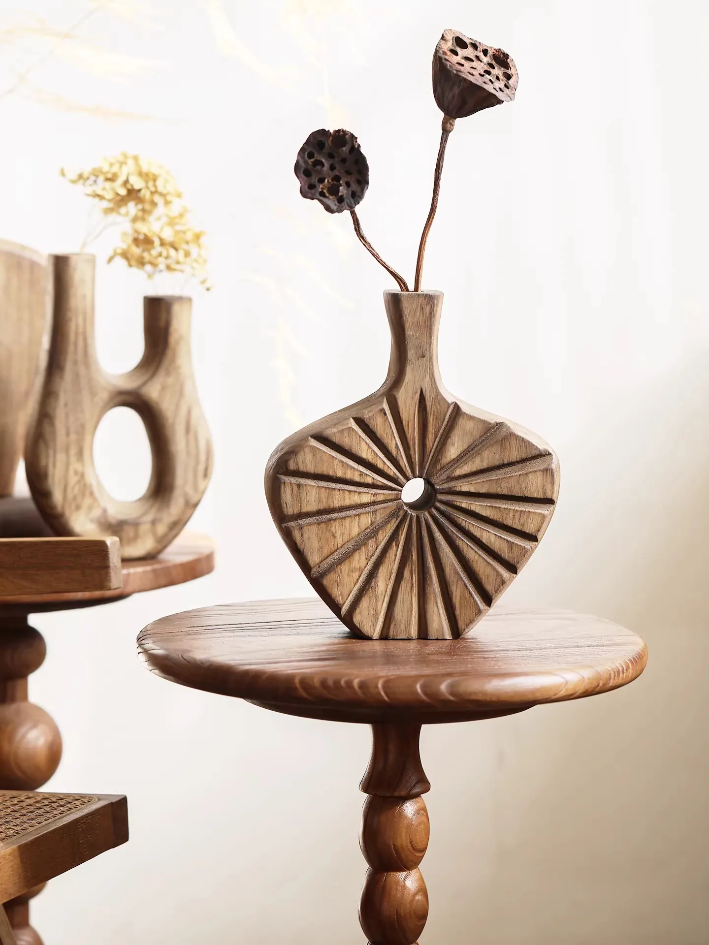 Rustic Style Wooden Flower Vase Creative High-End Solid Wood Table Top Vase Living Room Wabi-Sabi Decors