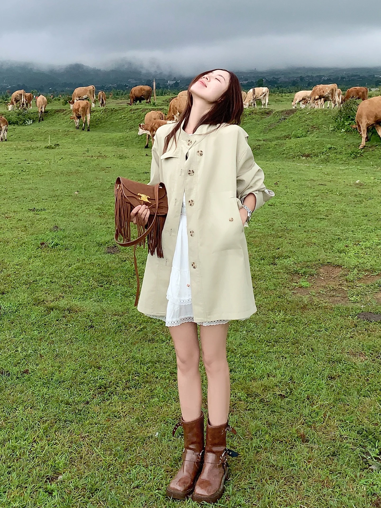 

Zeng Xiao Salt Korean Sle Bean een Midi Length Women's Coat Autumn Winter Briti Sle Coat Warm Long Sve Stand Collar