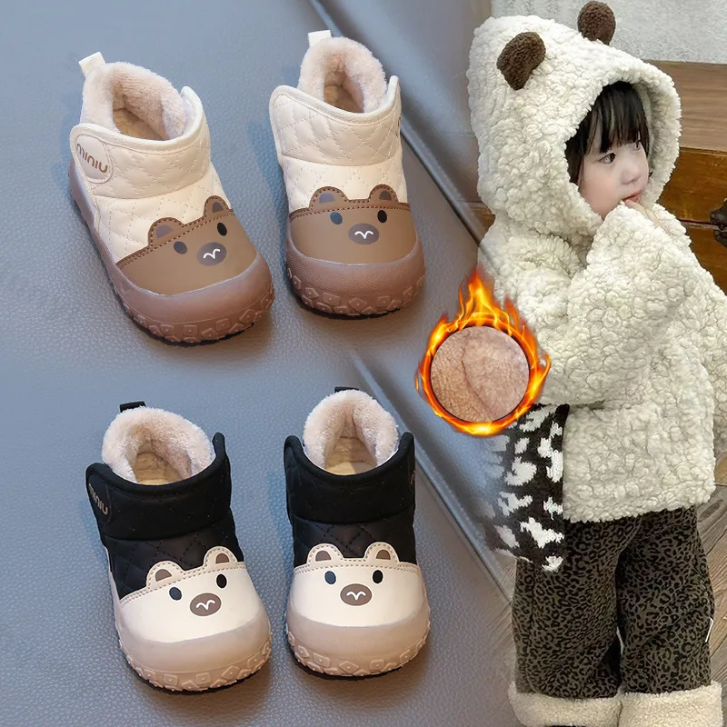 2025 جديد الشتاء الطفل الثلوج الأحذية الكرتون الحيوان الدافئة أفخم لطيف الاطفال أحذية لينة وحيد موضة طفل الفتيات الفتيان حذاء من الجلد