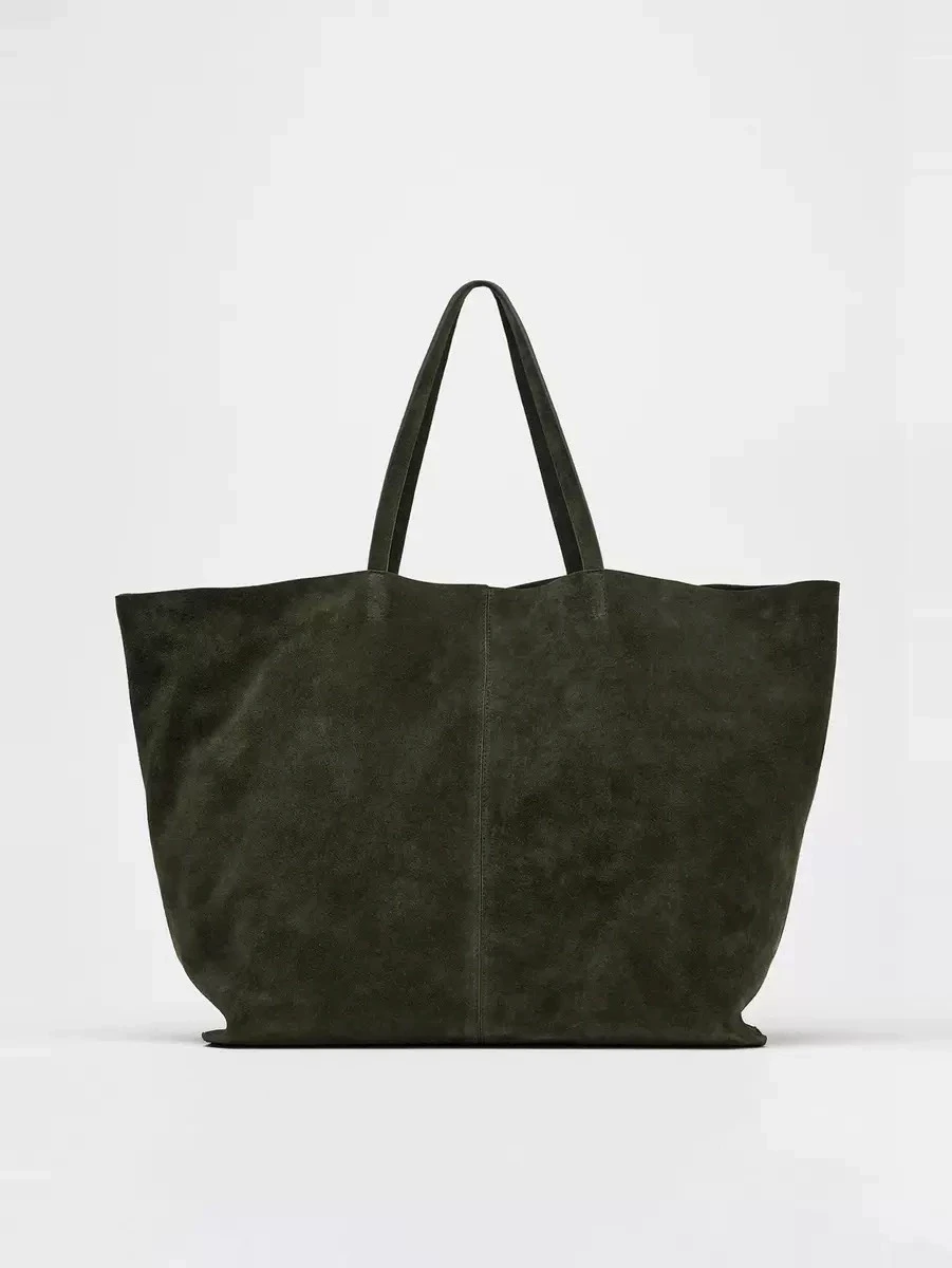

New 2026 Winter Spacious Trapeze Tote Euro American Style Matte Suede Leather Female Handbag Luxury Armpit Shoulder Bag