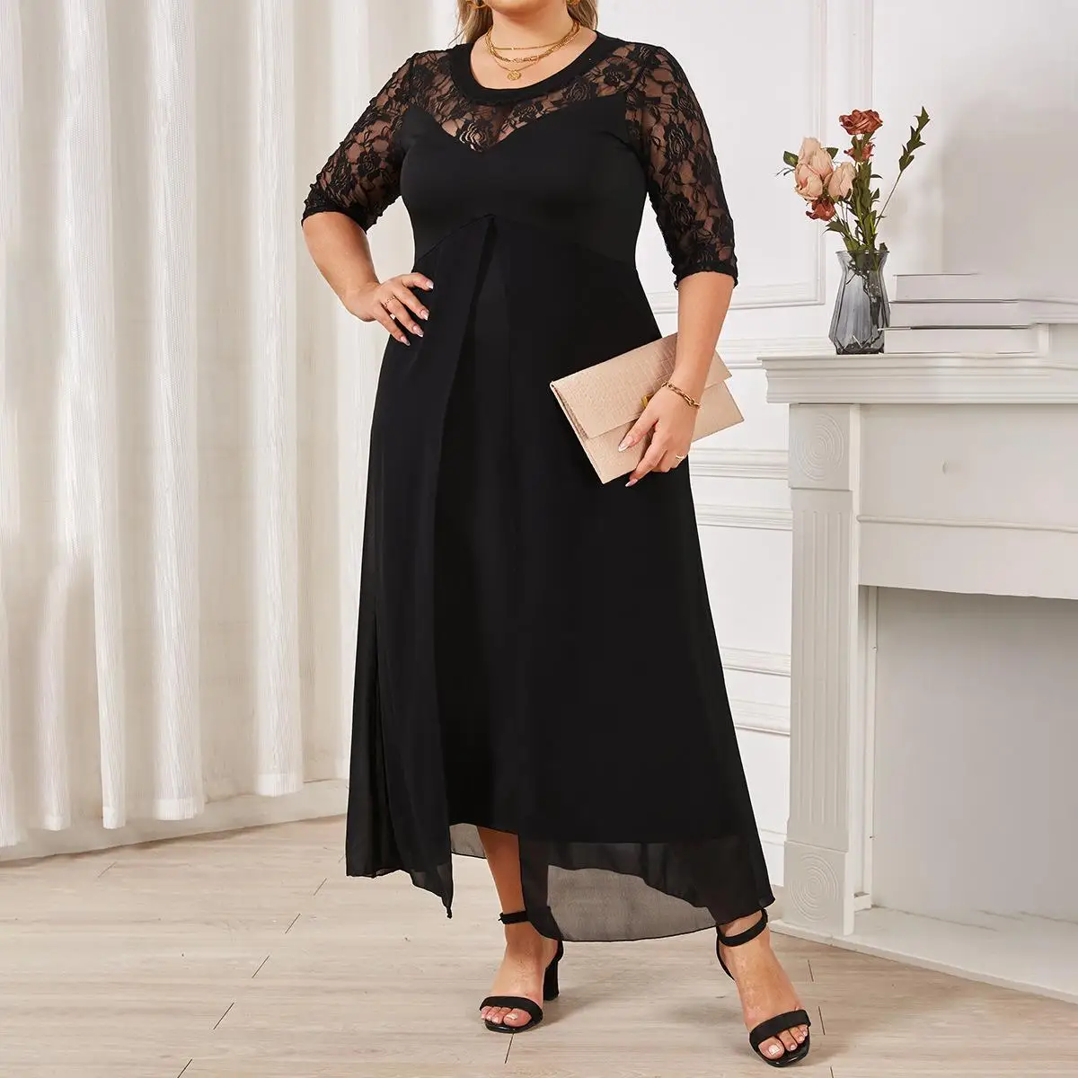 

Elegant plus Size Women's Lace Patchwork Swing Dress City Walk A-Line Long Dress Side Zipper Regular Sleeve Length Five Shorts