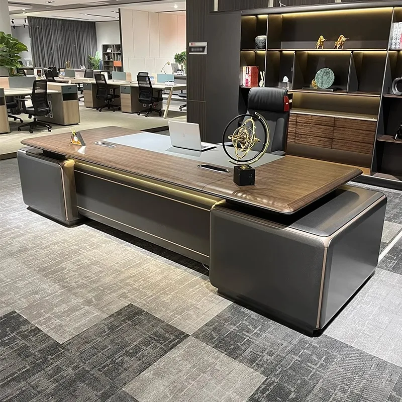New class desk with lamp light luxury boss table president table without side cabinet chairperson desk paint office furniture