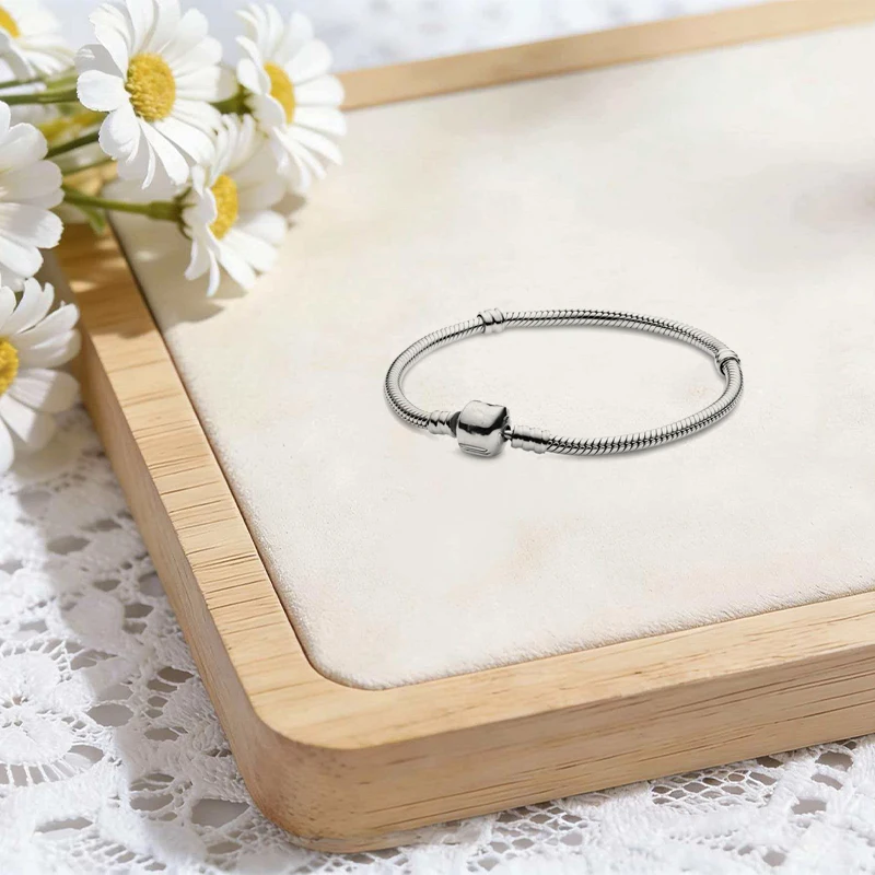

2026 High-Quality Fashion Classic New Love Heart Pendant DIY Bracelet
