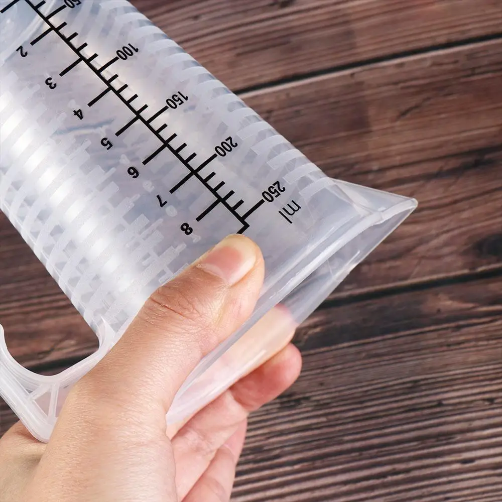 Laboratory Transparent Baking Accessories Drink Shop With Lid Coffee Shop Kitchen Tool Water Container Water Jug Measuring Cup