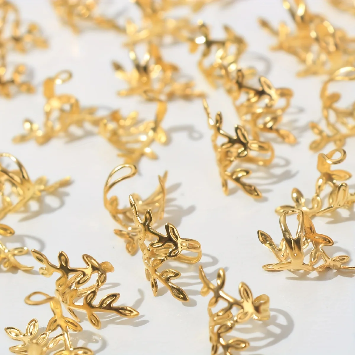 40 قطعة/الوحدة خواتم الشعر الذهبي مايكرو الشعر الرهبة الضفائر Dreadlock الخرز قابل للتعديل الأصفاد مقاطع ل اكسسوارات للشعر الديكور