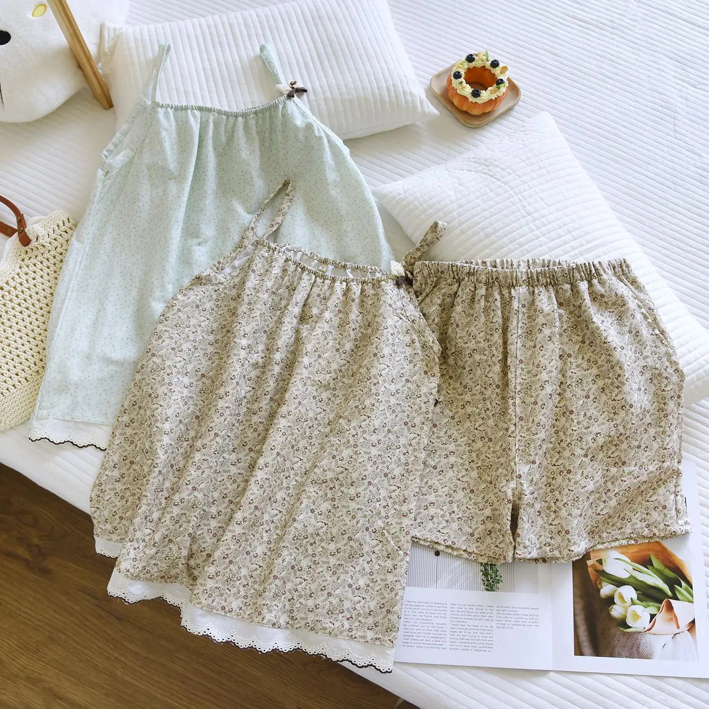 

2026 Summer New Women's Pajama Set 100% Cotton Gauze Tank Top+Shorts Thin Bow Vertical Strip Home Clothes Sleepwear