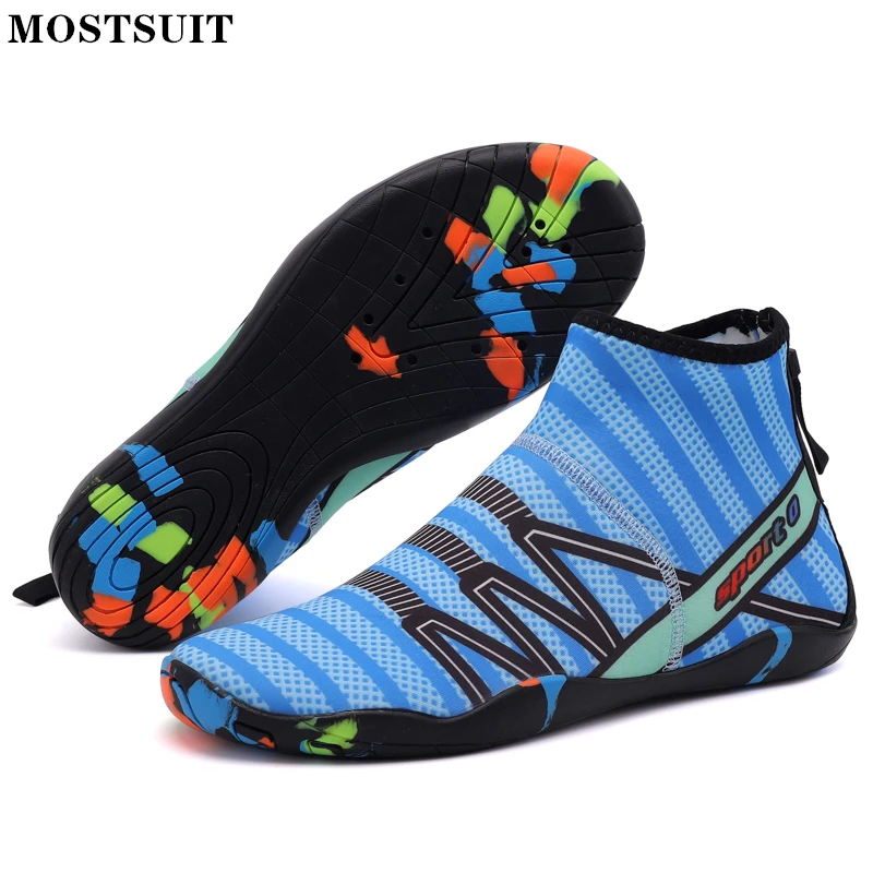 

2022 New Wading Aqua Shoes Socks Barefoot Men Upstream Creek Outdoor Sneakers Swimming Beach Sports Water Shoes Women Yoga Gym