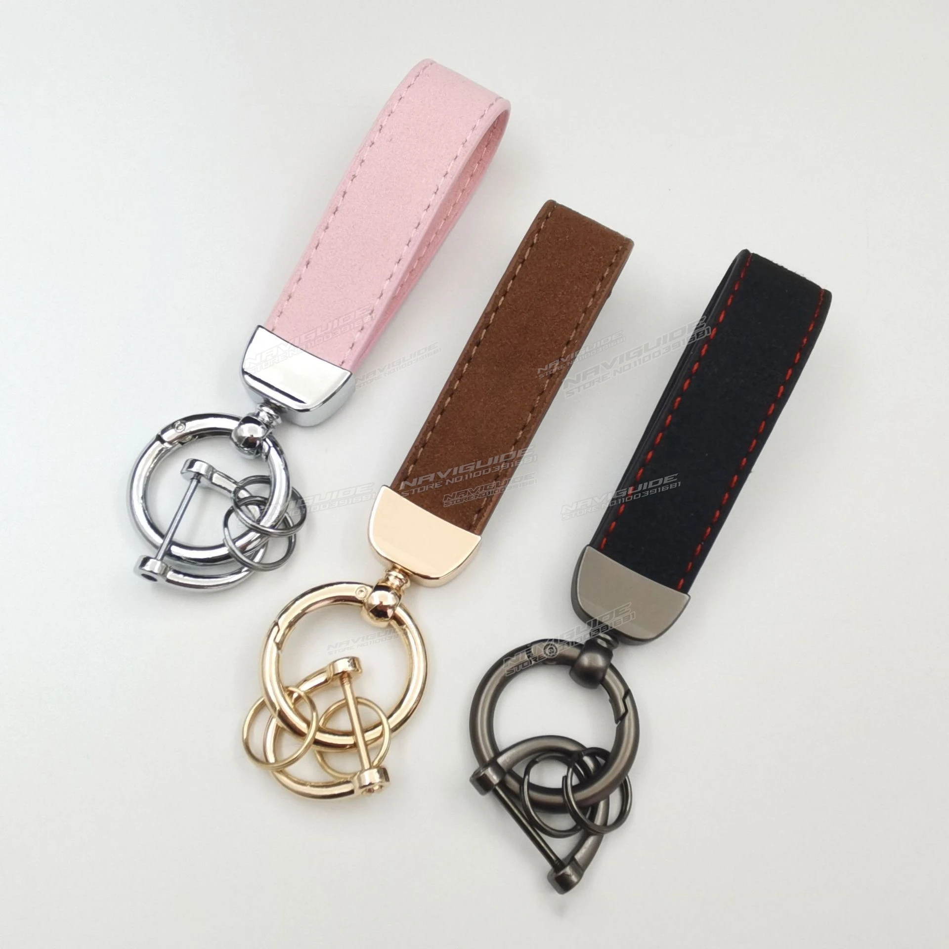 NAVIGUIDE Business Men's Car Keychain Pendant Keychains