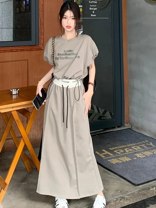 

Chic Korean Style Casual Sportswear Set for Women Summer Fashionable High-End Feeling Short Sleeve Top Half-length Skirt Two-...