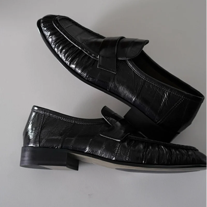 Maxdutti Women's Handmade Top Quality Woman Flats Shoes For Woman British Fashion Blogger Vintage Eel Skin Leather Shoes Loafers