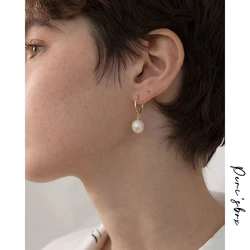 Peri'sBox Gold Color Freshwater Pearls Hoop Earrings for Women Simple Small Huggies Earrings Cartilage Helix Piercing Earrings