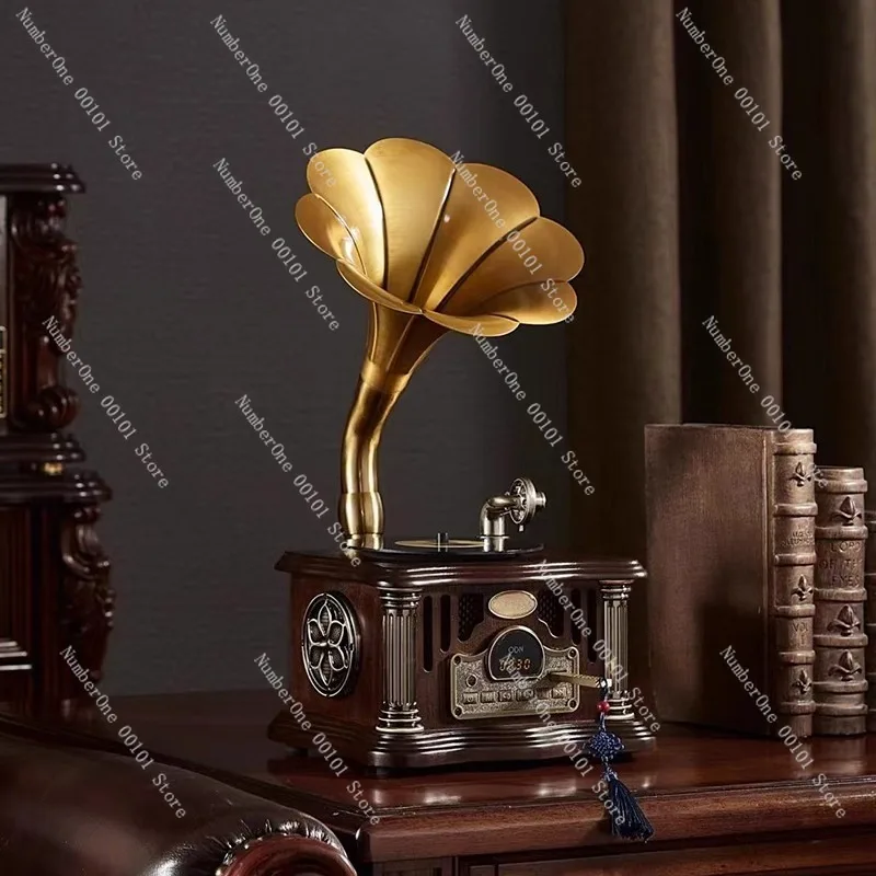 Vintage wooden bluetooth phonograph speaker European retro sound system creative living room display decoration gift for home