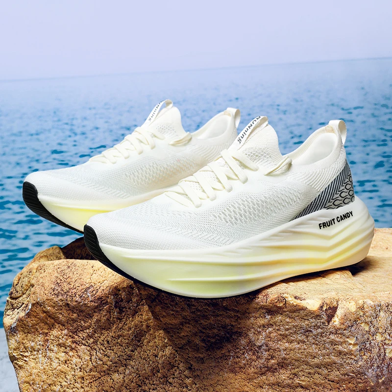 Unisex Running Shoes Comfortable Casual Shoes New Summer Breathable, Lightweight High Quality Training Professional Running Shoe