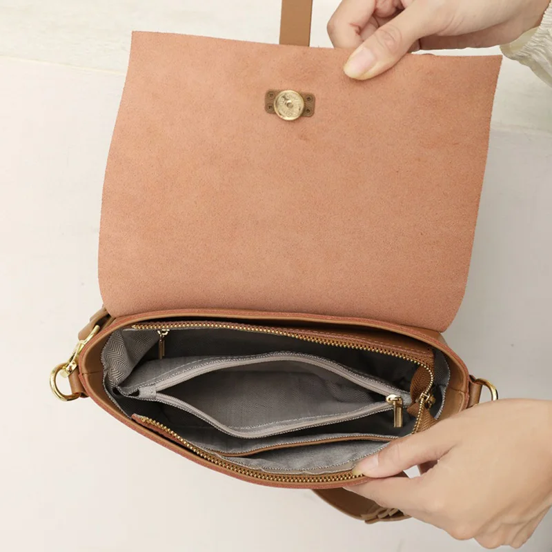 Borsa da donna di moda coreana borsa a tracolla ascellare di lusso femminile borsa a tracolla piccola con patta quadrata in pelle divisa da donna