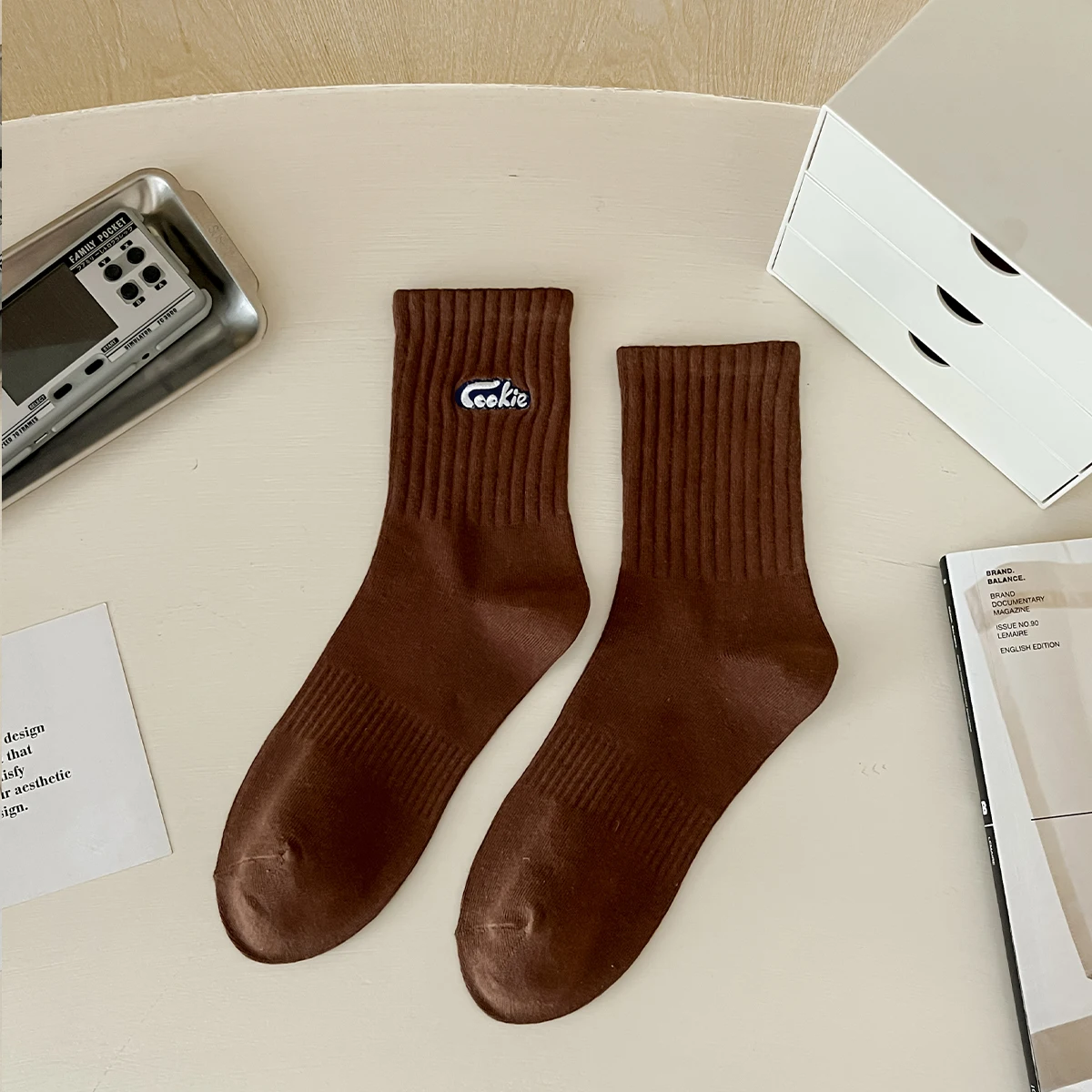 Chaussettes courtes unisexes pour femmes, tube solide, randonnée, sable, plage, chic, longues, vélo, dessin animé, Kpop, maison, grande taille, haute qualité, 2024