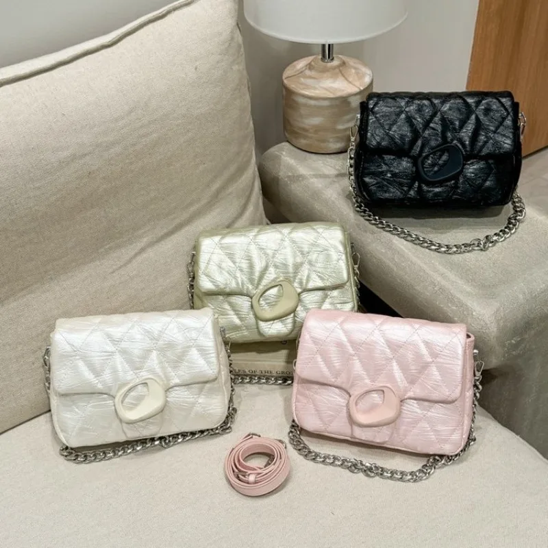 

Minimalist Stylish Solid Color Diaper Bags For Women Luxury Shoulder Bag Simple Leather Messenger Bag Trendy Casual Elegant