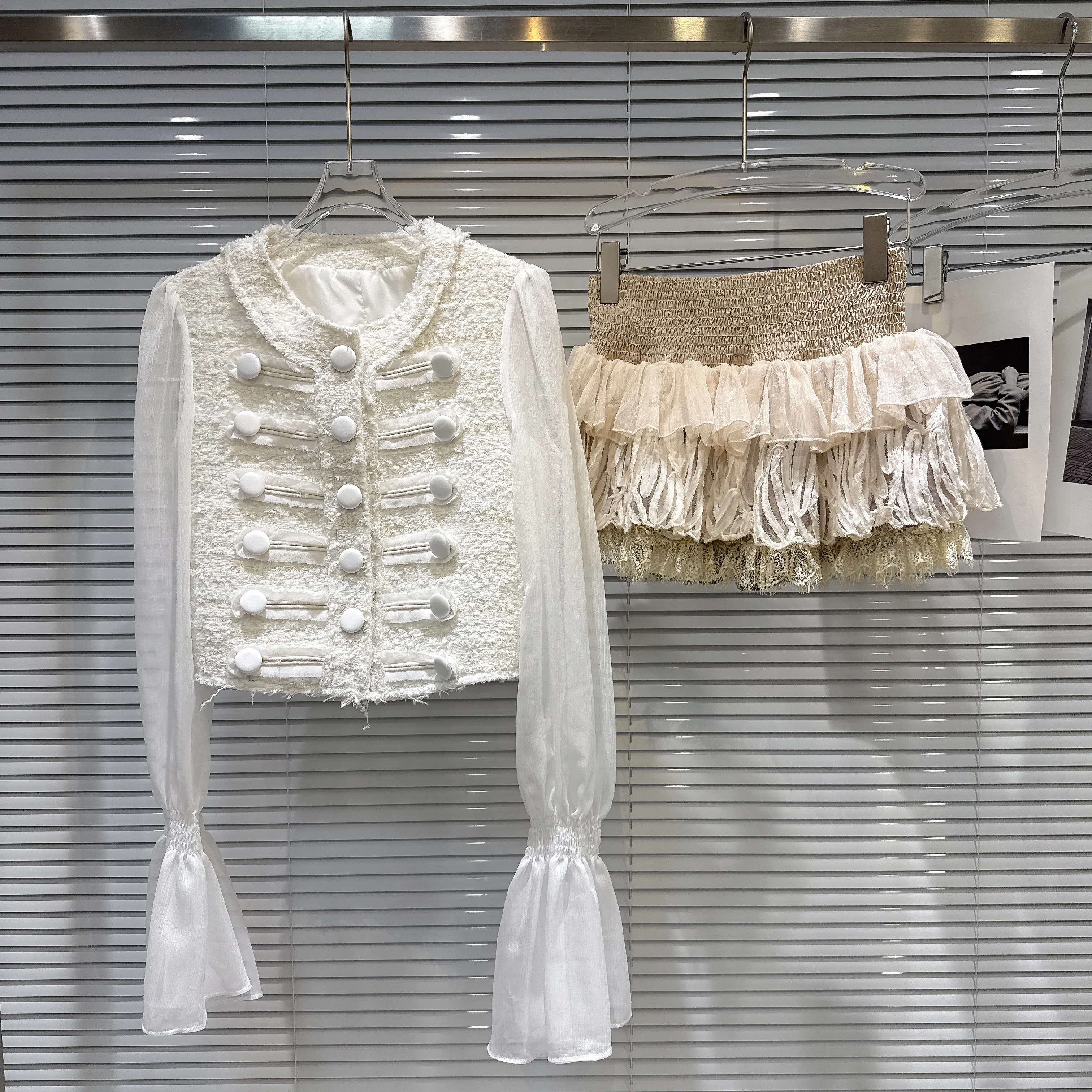 2025年秋新作 高級ツイードメッシュスリーブショートジャケットトップ、メッシュレイヤードスカート、女性用セット、別売り