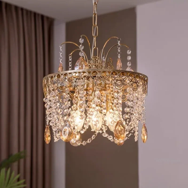 

GHJUYIOL New French retro romantic crystal chandelier American creative light luxury bedroom study dining room dressing room lig