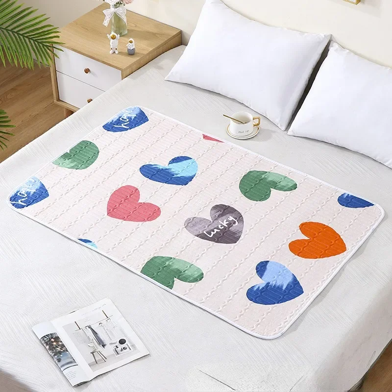 Colchoneta impermeable lavable para bebés y niños pequeños, Protector de cama de dibujos animados, pañal, ropa de cama, almohadillas de orina, tela transpirable