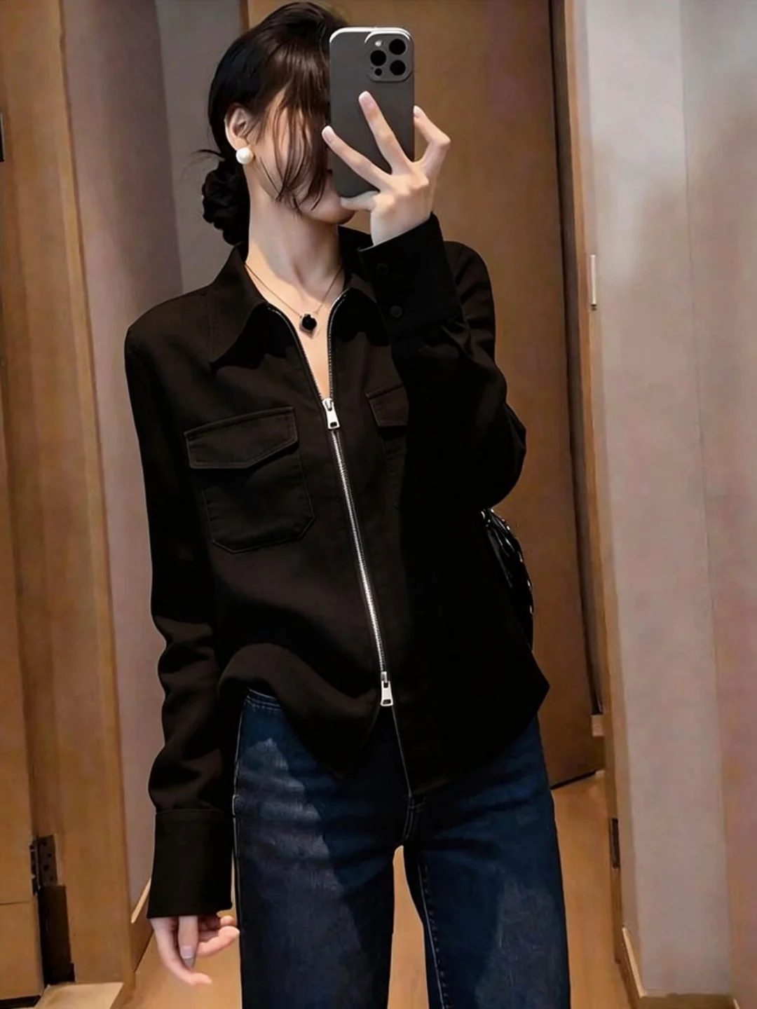 

Casual Style Zipper Loose Long Sleeve Ladies Shirt Spring New Style Slimming Effect Versatile Flip Collar Design Black Top