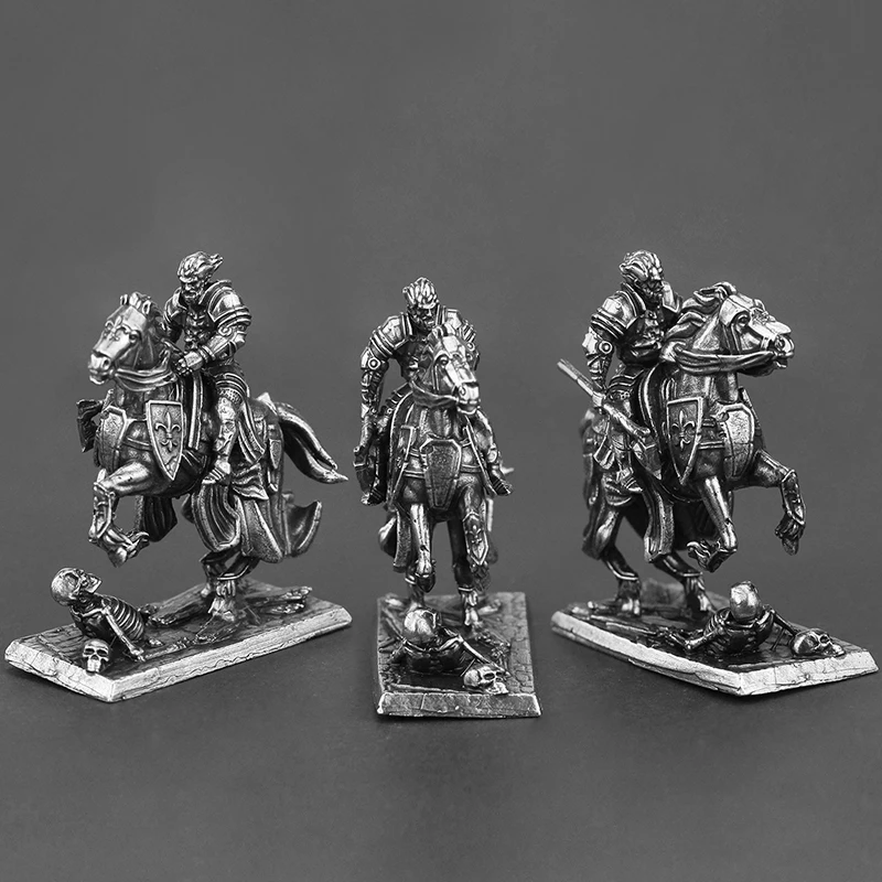 Metal Board Game Piece Medieval Terran Knights Corps Soldier Toys Model Action Figures Desktop Miniature Ornament Accessories