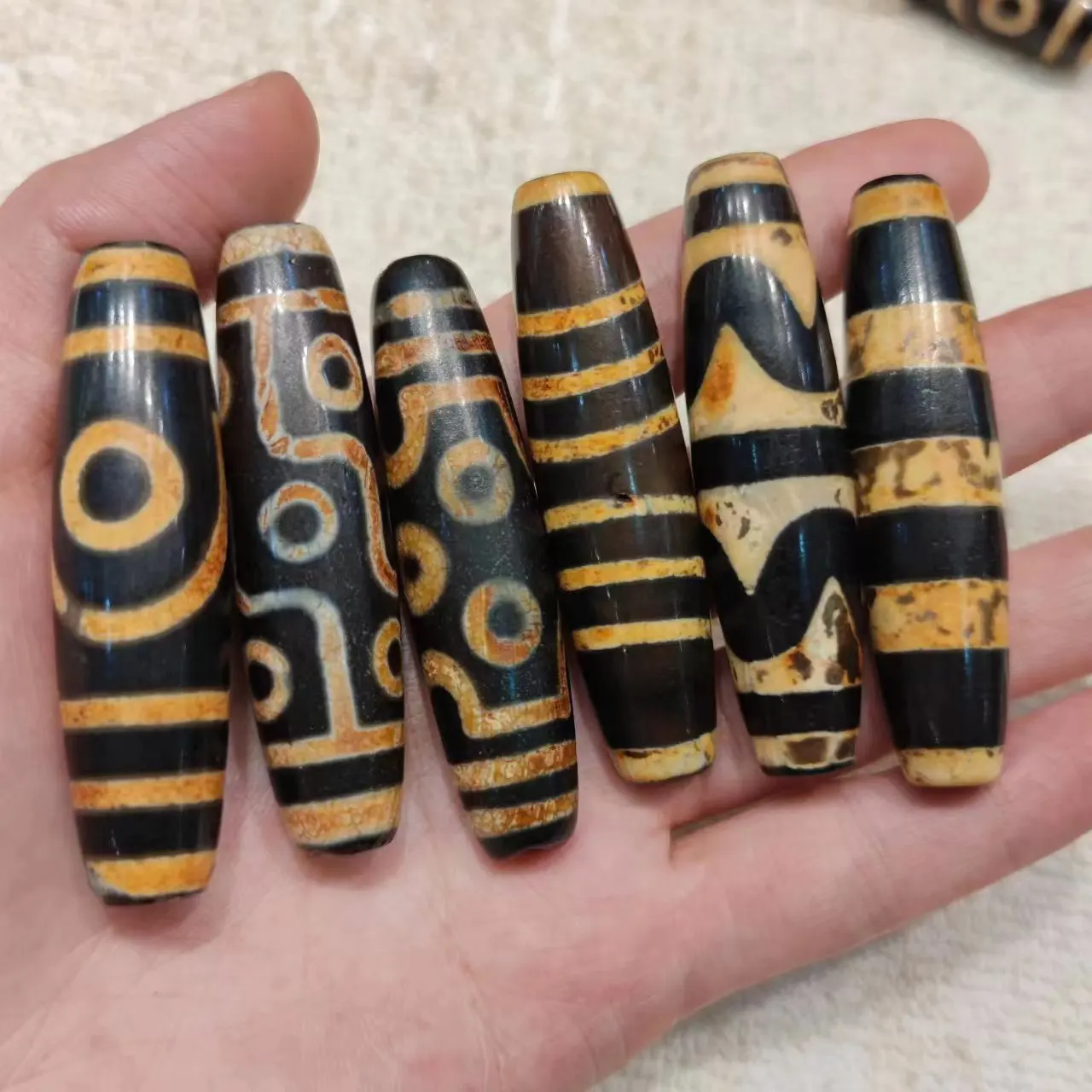 

20pcs/lot natural multi-pattern old agate dzi wholesale Black gold Weathering lines Accessories jewelry rare beads amulet taki