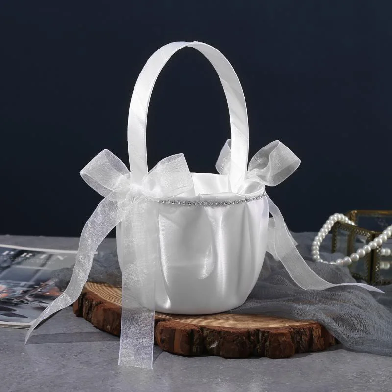 

Western Wedding Bows Decorative Flower Basket Scattered Flowers Bride Romantic Flower Basket Wedding Decoration Supplies